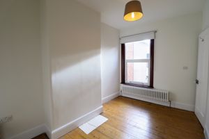 Bedroom- click for photo gallery